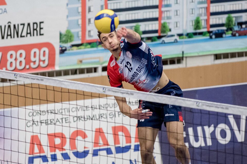 Alexandru Rață este un voleibalist în plină ascensiune. Foto Sportul Ilustrat