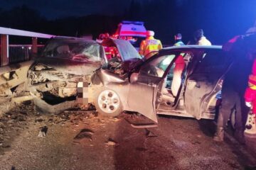 Accident rutier între două autoturisme pe raza localității Vama