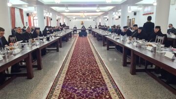 Participanții ședinței anuale a Adunării Eparhiale a Arhiepiscopiei Sucevei și Rădăuților din ianuarie 2022