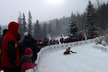 A treia etapă de Cupă Mondială la sanie, pe pista „Bucovina” din Vatra Dornei