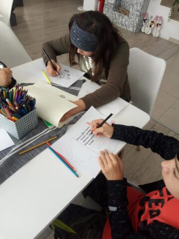 Copii și adulți din sistemul de asistență socială au sărbătorit luni Unirea Principatelor