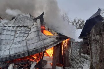 Incendiu de proporții aseară, la Gălănești