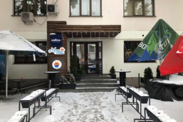 Agresiunea a avut loc în fața fast-food-ului Mediterana