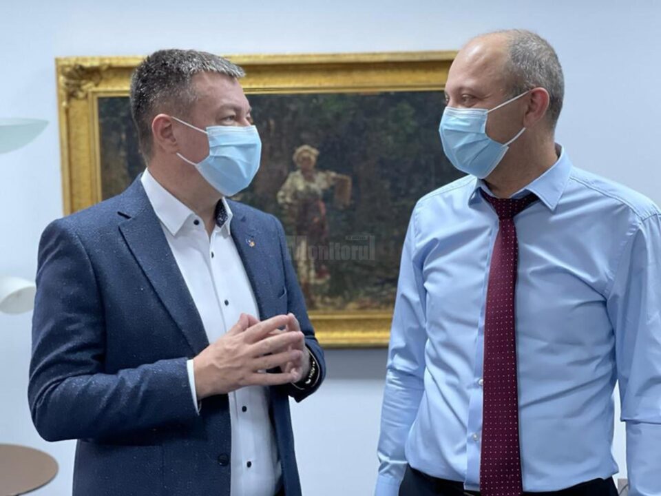 Deputatul PNL de Suceava Bogdan Gheorghiu și în ministrul Antreprenoriatului și Turismului, Constantin-Daniel Cadariu Deputatul PNL de Suceava Bogdan Gheorghiu și în ministrul Antreprenoriatului și Turismului, Constantin-Daniel Cadariu