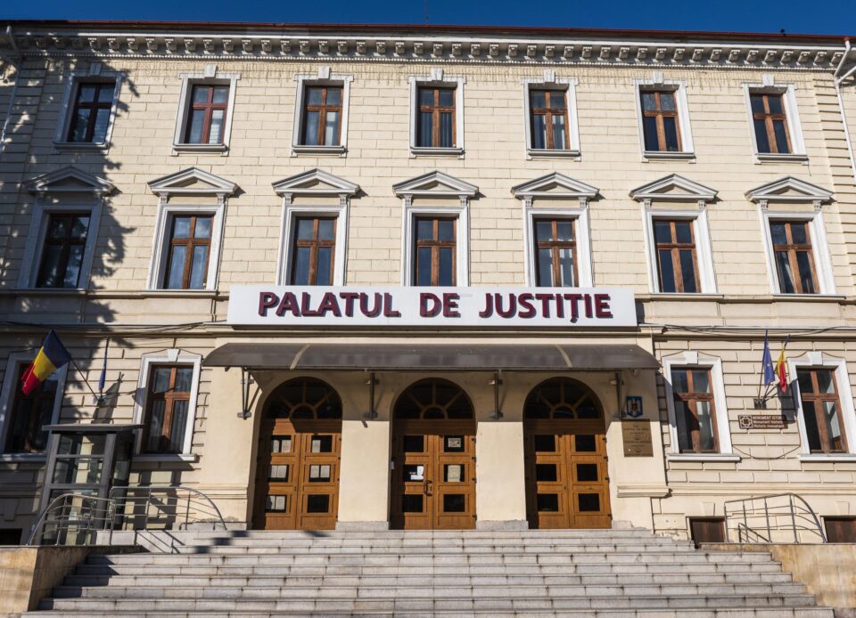 Pensionările și gradul redus de ocupare a posturilor, marea problemă a instanțelor sucevene