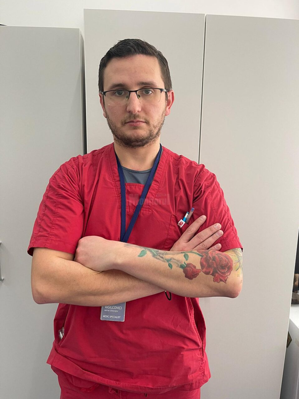 Medicul-șef al secției ATI din Spitalul Județean de Urgență „Sf. Ioan cel Nou” Suceava, dr. Adrian Vasilcovici Medicul-șef al secției ATI din Spitalul Județean de Urgență „Sf. Ioan cel Nou” Suceava, dr. Adrian Vasilcovici