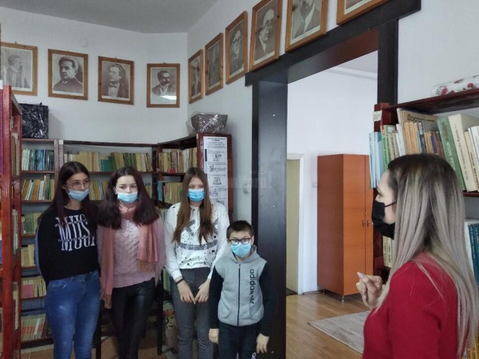 „Ziua Internațională a Cititului Împreună”, marcată la Centrul Școlar „Sf. Andrei” din Gura Humorului