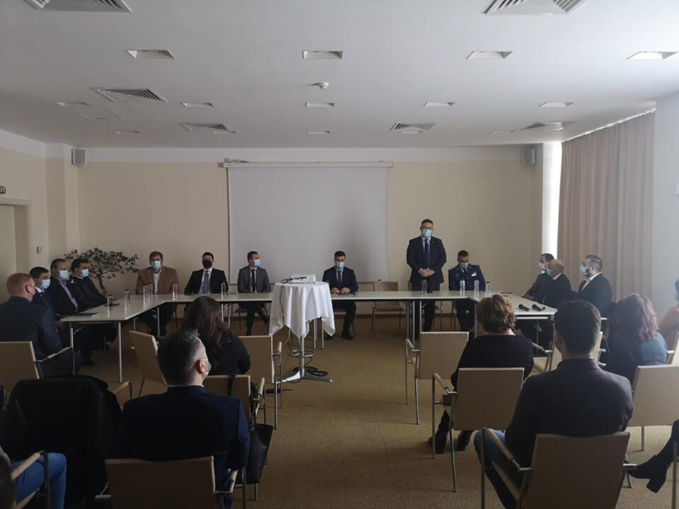 Întâlnirea de la Centrul Regional de Proceduri și Cazare a Solicitanților de Azil (CRPCSA) din municipiul Rădăuți Întâlnirea de la Centrul Regional de Proceduri și Cazare a Solicitanților de Azil (CRPCSA) din municipiul Rădăuți