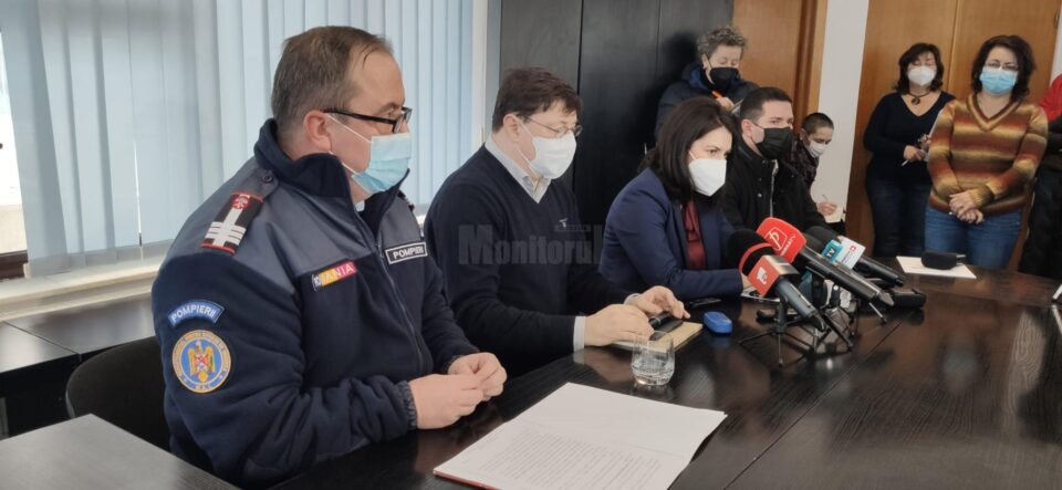 Intervenția personalului medical și a pompierilor la incendiul de la Spitalul Județean, calificată de autorități ca „extraordinară” Intervenția personalului medical și a pompierilor la incendiul de la Spitalul Județean, calificată de autorități ca „extraordinară”