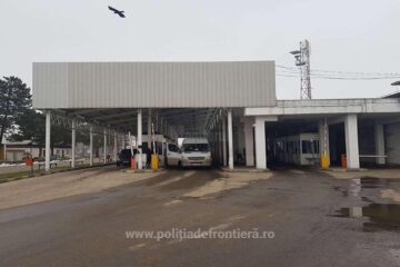 Un ucrainean condamnat pentru contrabandă, reținut în Punctul de Trecere a Frontierei Siret