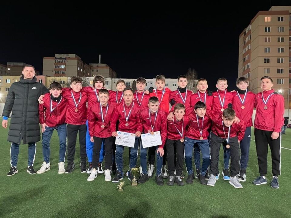 LPS Suceava s-a clasat pe podium la turneul de la Brașov