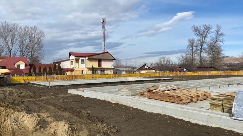 Stadiul fizic de realizare a lucrărilor de modernizare a ștrandului municipal este de peste 50%