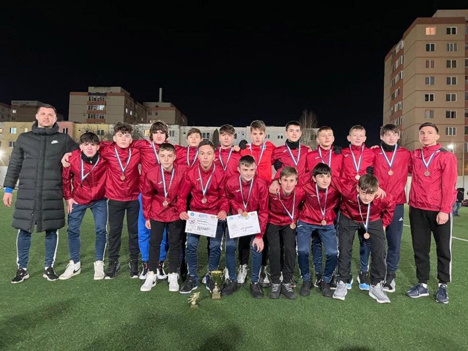 LPS Suceava s-a clasat pe podium la turneul de la Brașov
