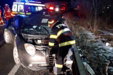 Mașina în care se afla tânărul de 21 de ani