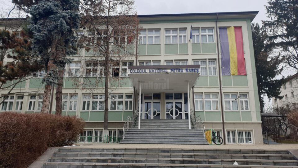 45 de elevi din Suceava și Botoșani au susținut examene de certificare DELF, la Colegiul Național „Petru Rareș” Suceava