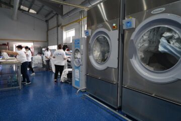 Aici se pot spăla 360 de tone de textile pe lună