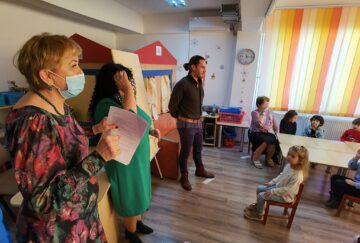 Ziua Lecturii, marcată cu citirea unor frumoase povești, pentru micuții Grădiniței cu Program Normal Obcini