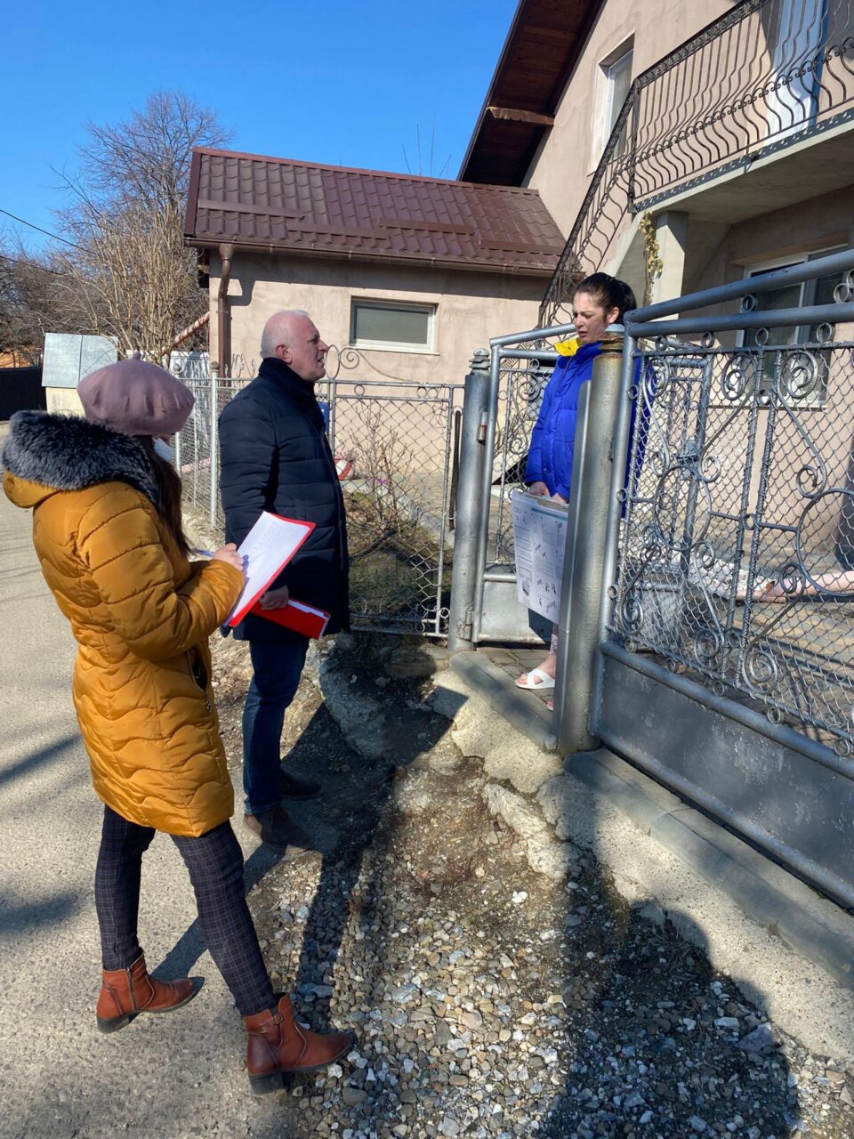 Acțiunea de inventariere a locuințelor din cartierul sucevean Burdujeni Sat, ai căror proprietari vor să fie racordate la rețeaua de gaz metan, recent extinsă, a început de luni 5