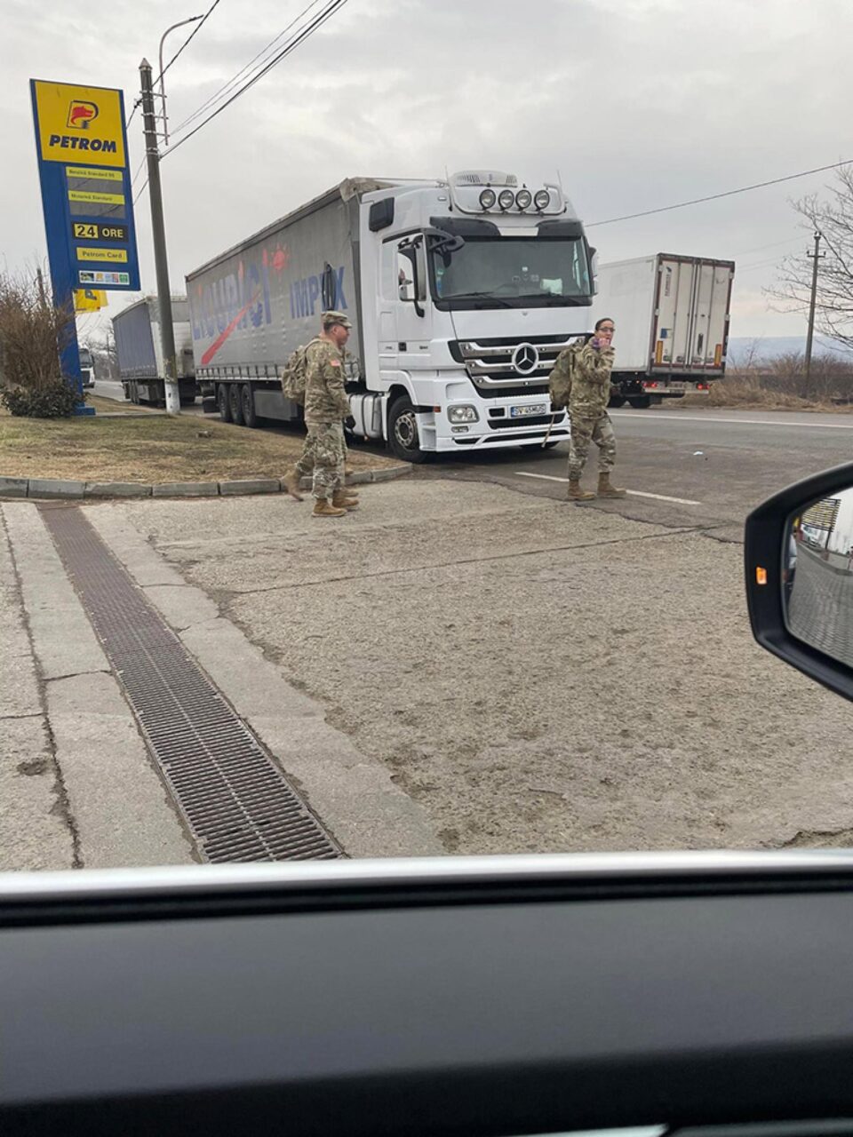 Forțe armate americane în Vama Siret. Autoritățile nu știu nimic de prezența lor