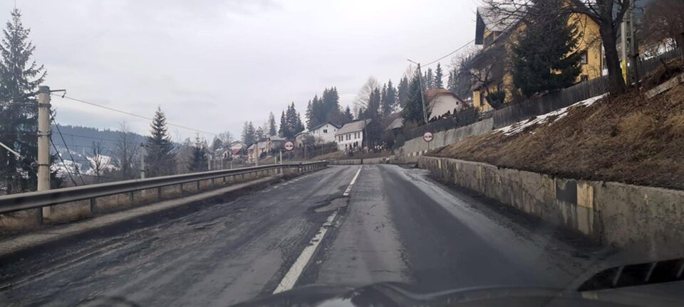 Așa arată DN 17 la Iacobeni