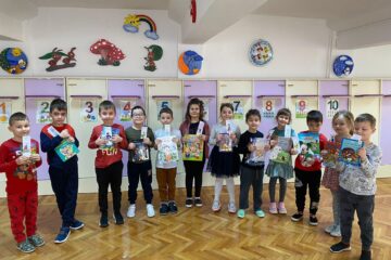 Concursul „Colțul meu de lectură”, inițiat de Grădinița „Gulliver” Suceava