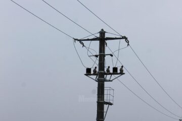 Sucevenii pot să anunțe întreruperile de energie electrică direct pe site-ul Delgaz Grid