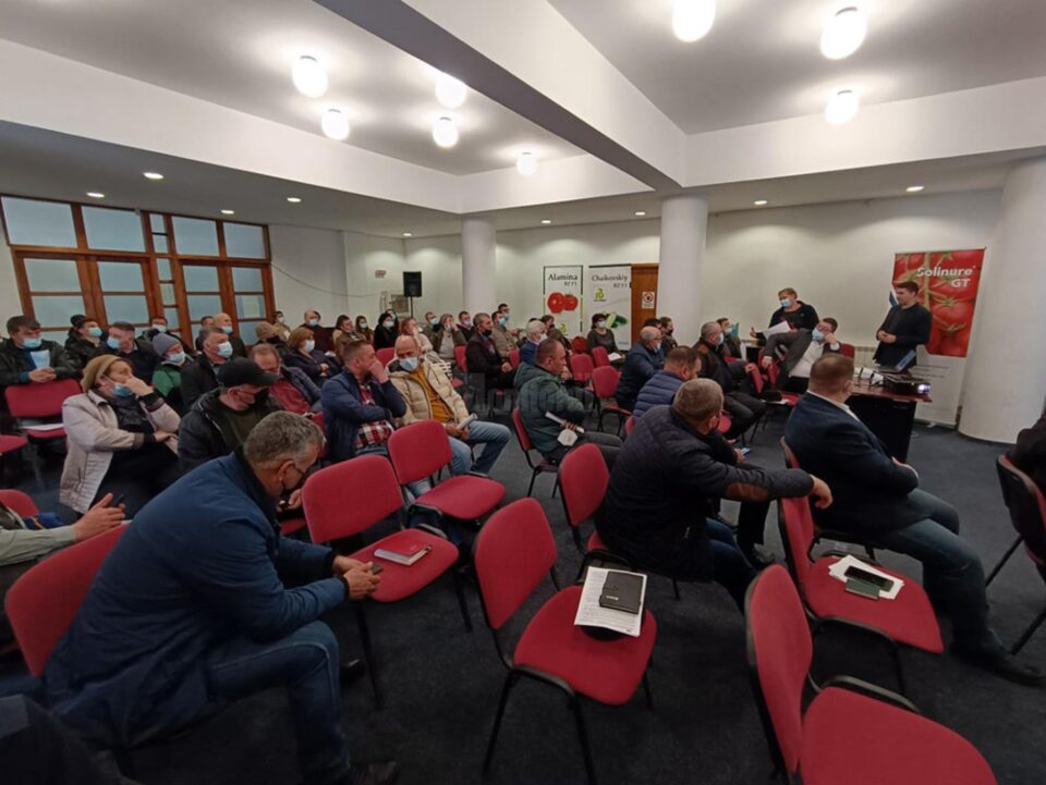 Fermierii s-au întâlnit la sediul Direcției pentru Agricultură Suceava