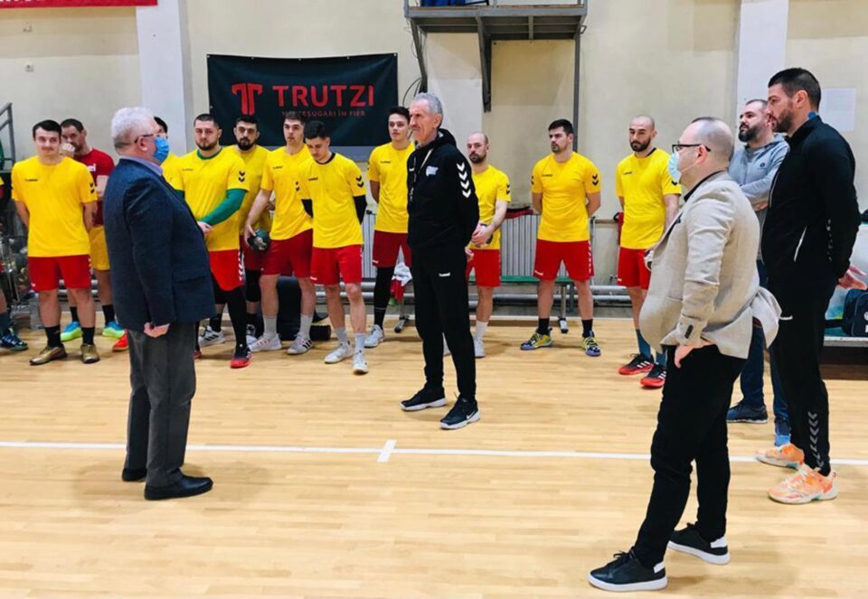 Primarul Ion Lungu s-a întâlnit față-n față cu handbaliștii suceveni