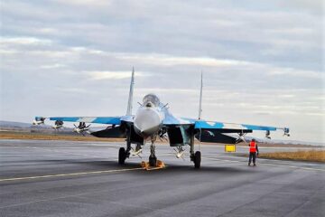Avionul militar ucrainean care a zburat deasupra Sucevei, interceptat de Forțele Aeriene Române - Foto Aeroportul Bacău 1