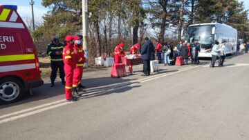 Dornici să scape de ororile războiului, în special pe cei dragi – copii, soții, părinți, mii de ucraineni au făcut tot posibilul să ajungă la frontieră, să traverseze în România 12