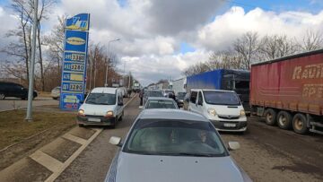 Disperarea oamenilor care fug din calea războiului. Mărturii cutremurătoare din Vama Siret