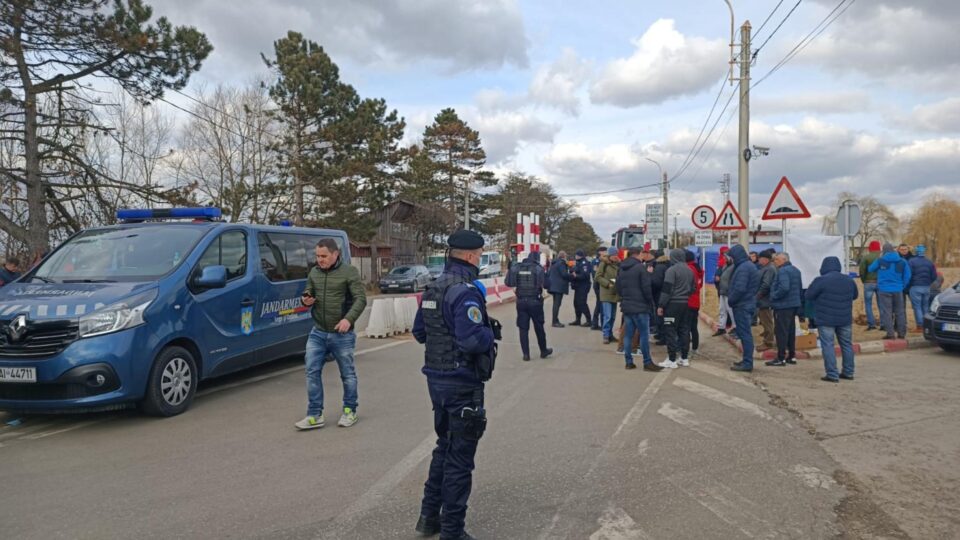 Zeci de refugiați ucraineni iau drumul occidentului