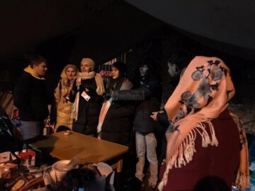 Zeci de voluntari din cadrul Asociației Studenților Creștini-Ortodocși - Filiala Suceava, în sprijinul refugiaților