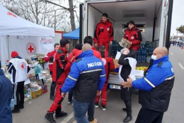 Crucea Roșie Suceava sprijină refugiații din Ucraina