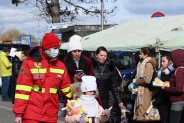 Ce porți în mâini atunci când pleci doar cu ceea ce ești?