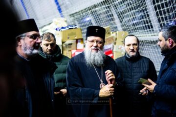Convoiul umanitar trimis de Arhiepiscopia Sucevei și Rădăuților la Cernăuți, întâmpinat de ÎPS Meletie, Mitropolitul Cernăuților și Bucovinei