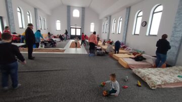Casă de rugăciune, adăpost pentru 34 de copii refugiați