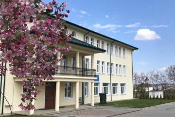 Școala Primară „Sf. Ioan cel Nou de la Suceava” își deschide porțile pentru 12 copii refugiați, cu vârste cuprinse între 7-12 ani