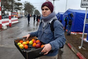 Fructe pentru refugiați