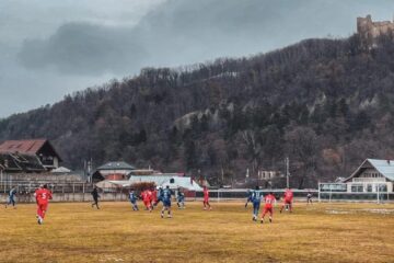 Amicalul Bucovina - CSM Pascani s-a disputat pe teren neutru, la Targu Neamt. Foto Cristian Plosceac