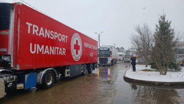 Un convoi de 11 tiruri cu ajutoare de la Crucea Roșie au ajuns în Ucraina