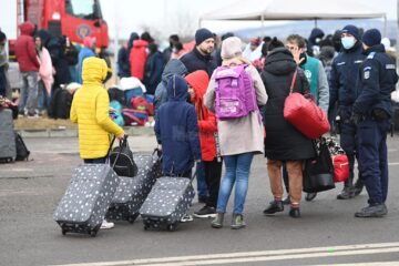14 școli și trei licee din județ oferă copiilor refugiați un program de activități în limba ucraineană