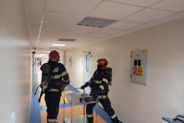 Alarmă de incendiu la Spitalul Județean, din fericire infirmată
