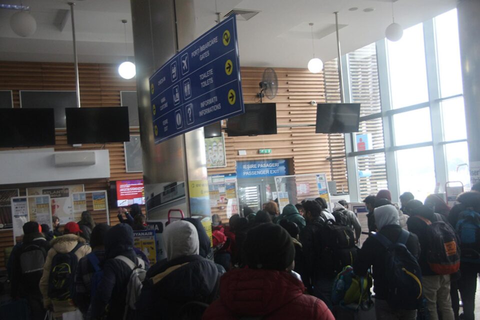 Aeroportul a deservit miercuri 13 curse aeriene