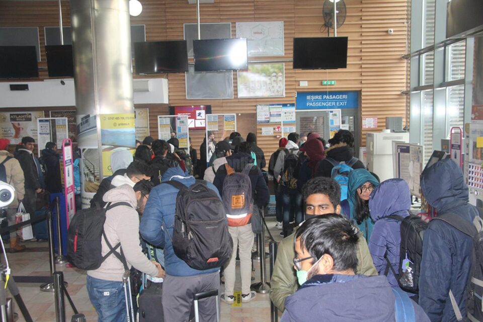 Aeroportul a deservit miercuri 13 curse aeriene