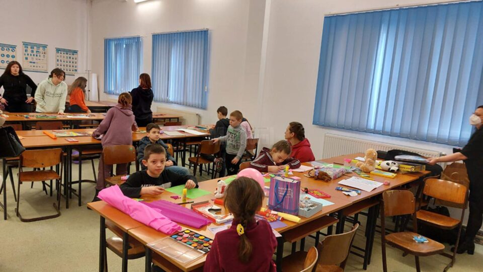 Locul de joacă amenajat la Siret pentru copiii refugiați din Ucraina