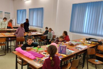 Locul de joacă amenajat la Siret pentru copiii refugiați din Ucraina