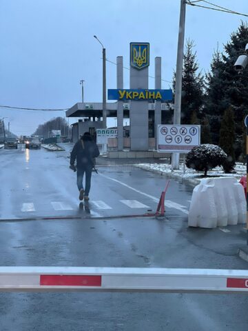 Soldat cu mitralieră
