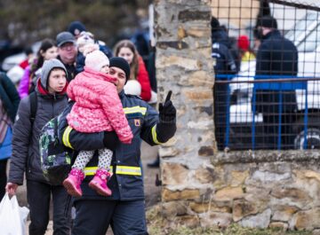 Peste 77.600 de refugiați din Ucraina au ajuns în România prin Vama Siret