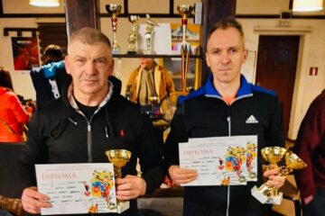 Viorel Negru si Florin Popovici-Dumbrava s-au impus la turneul de la Botosani